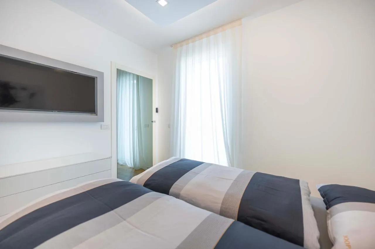 Wave Resort Jesolo 0*,  Italie